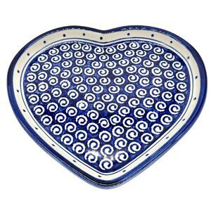 Handmade Boleslawiec Polish Pottery Heart-Shaped Plate Blue White Swirl Design